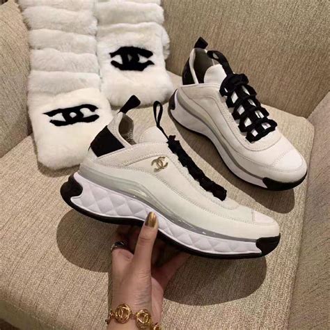 chanel ladies sneakers